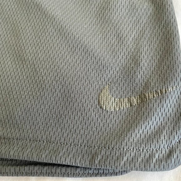 NIKE MEN’S ATHLETIC SHORTS. 2 SIZES.EACH PAIR $23 - Picture 2 of 7